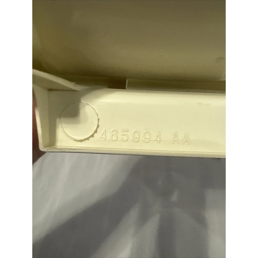 VINTAGE Unbranded STACKING‎ PLASTIC ICE CUBE TRAYS
